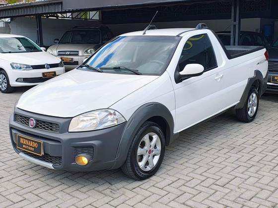 FIAT STRADA 1.4 MPI FREEDOM CD 8V FLEX 3P MANUAL
